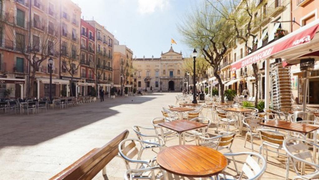 Hotel Placa De La Font Tarragona Zewnętrze zdjęcie